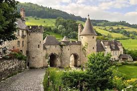 Fénelon Castle, France Jigsaw Puzzle