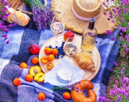 Desenhos de Lavender Field Picnic Jigsaw Puzzle para colorir