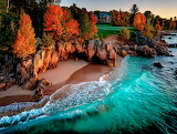 Mansion in Autumn Colors Jigsaw Puzzle