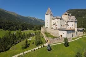 Mauterndorf Castle, Austria Jigsaw Puzzle