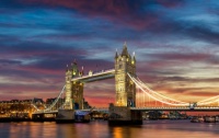 Desenhos de Twilight London Tower Bridge Jigsaw Puzzle para colorir